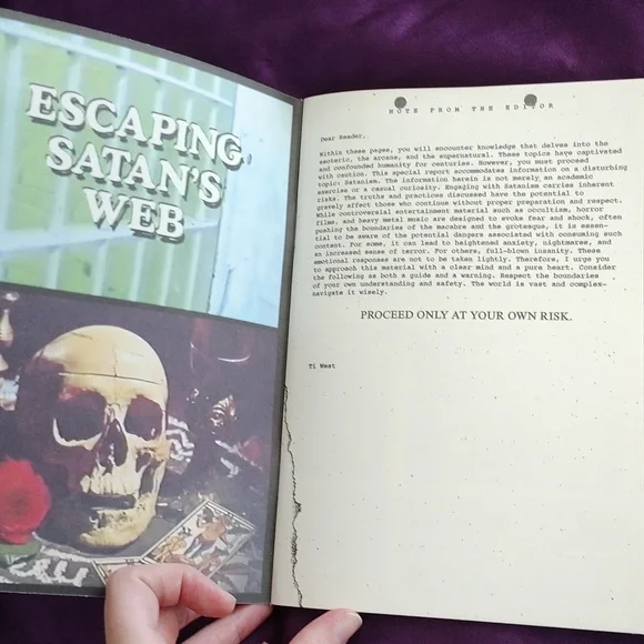 Maxxxine A24 zine with mini poster - Picture 3 of 8